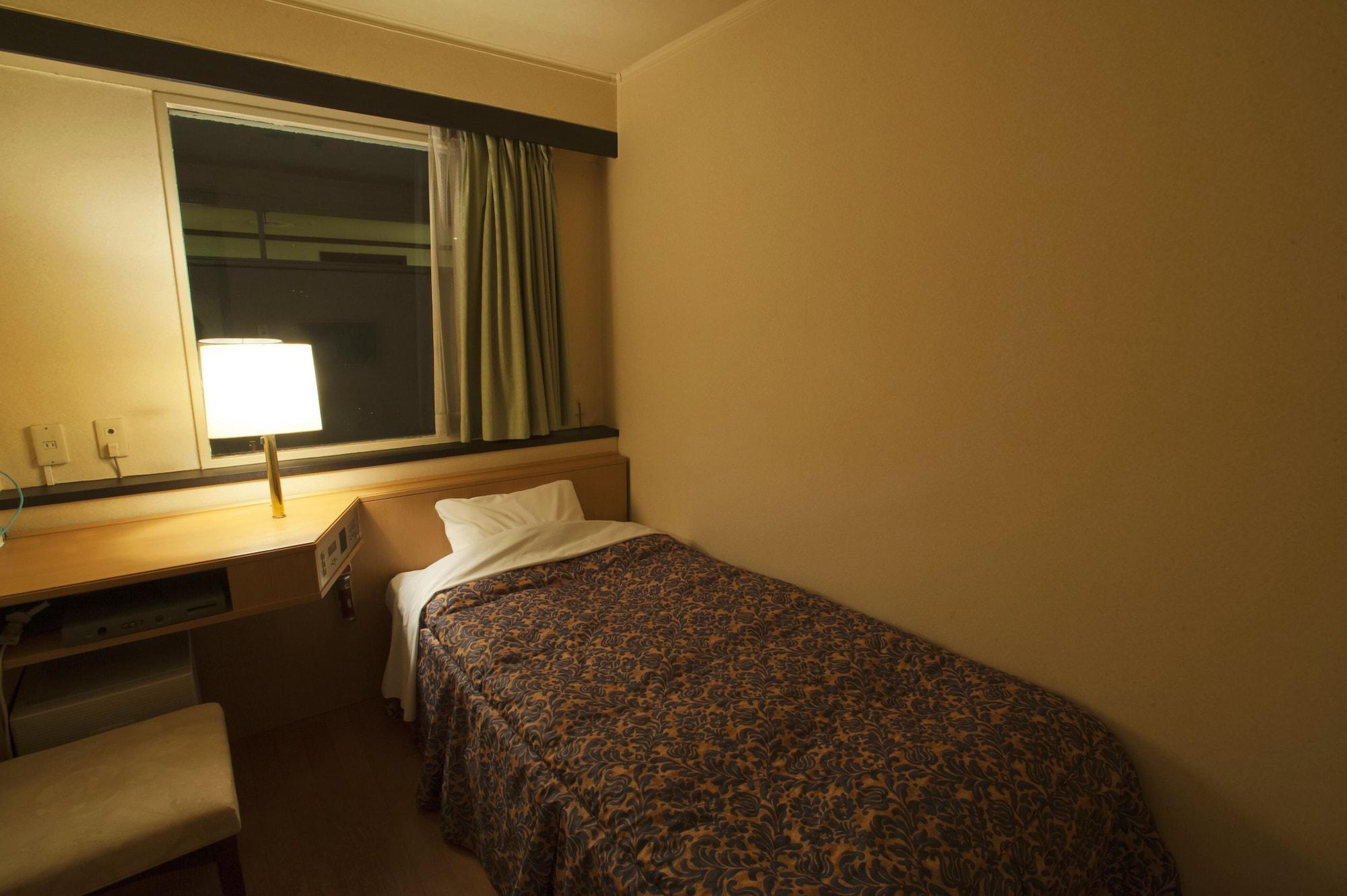 Hotel Osaka Castle Bagian luar foto